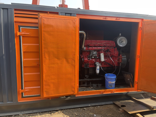 阿克塞哪些因素会影响 200KW 柴油发电机的燃油消耗率？