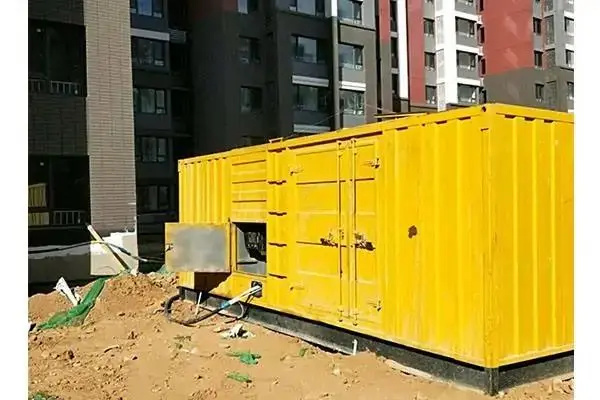 阿克塞发电机租赁中燃油压力过低会对发动机的哪些部件造成损坏？