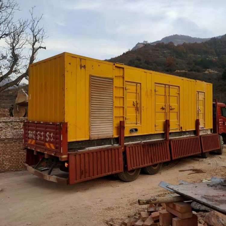 阿克塞200kW 发电机组在带电阻性负载时，输出功率会受到哪些因素的影响？